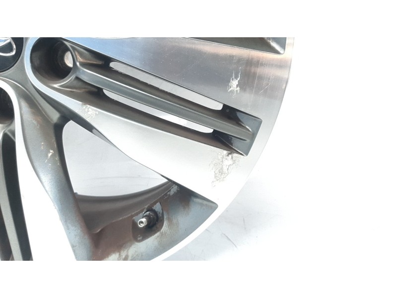 Recambio de llanta para hyundai ix35 1.7 crdi cat referencia OEM IAM 529102S310  