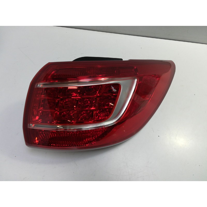 Recambio de piloto trasero derecho para kia sportage 1.7 crdi cat referencia OEM IAM 924023W010 16442822 108551650