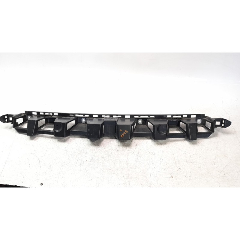 Recambio de soporte paragolpes trasero para mercedes-benz clase m (w166) ml 250 bluetec (166.004) referencia OEM IAM A1668850165