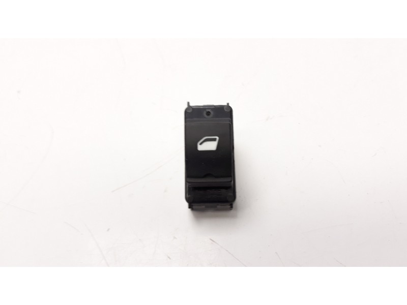 Recambio de mando elevalunas delantero derecho para peugeot 208 1.2 16v vti referencia OEM IAM 98242560ZD  