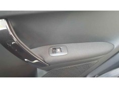 MANDO ELEVALUNAS TRASERO DERECHO 98242560ZD 