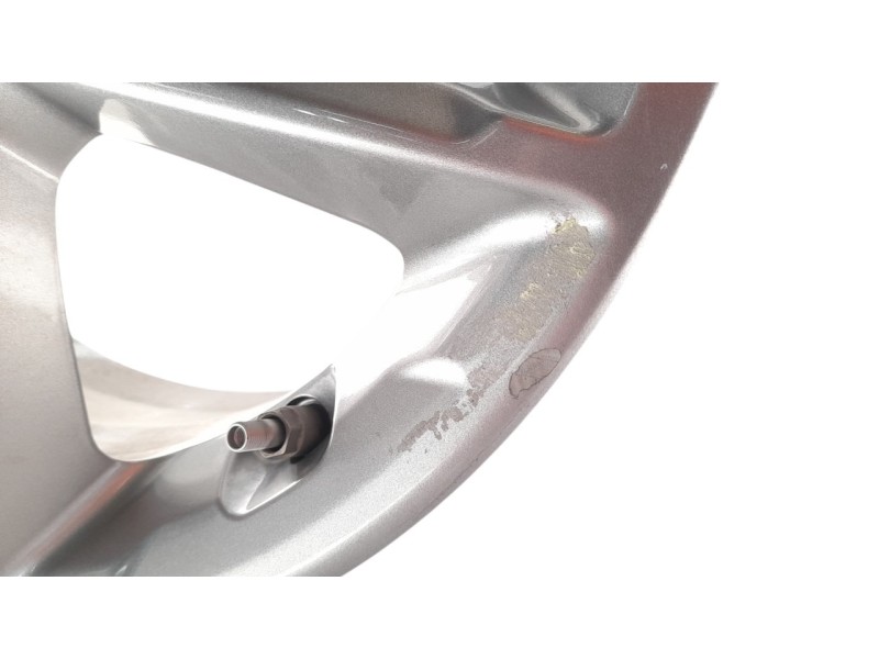 Recambio de llanta para hyundai kona 1.0 tgdi cat referencia OEM IAM 52910J9100  