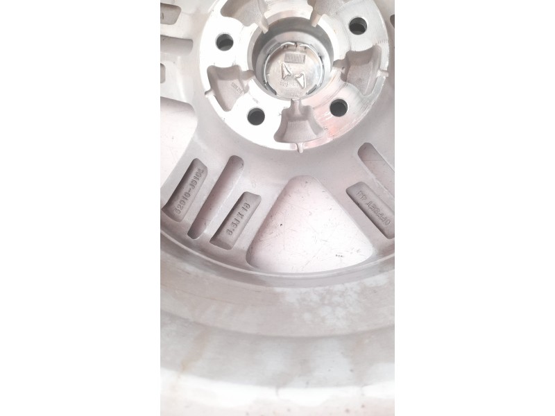 Recambio de llanta para hyundai kona 1.0 tgdi cat referencia OEM IAM 52910J9100  