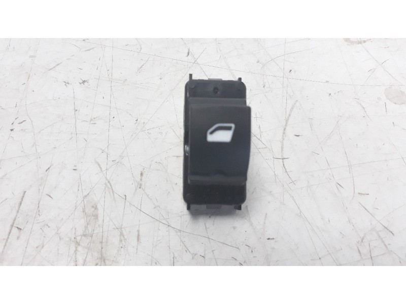 Recambio de mando elevalunas delantero derecho para citroen c3 1.2 12v e-thp referencia OEM IAM 96762292ZD  