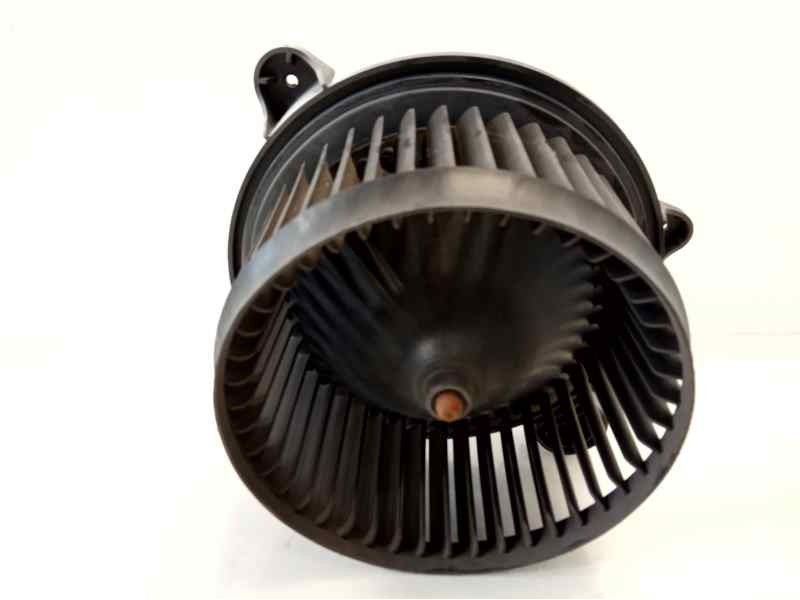 Recambio de ventilador calefaccion para ford transit courier trend referencia OEM IAM AV1119846AB  0130115579