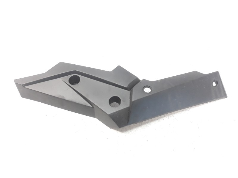 Recambio de moldura para honda x-adv referencia OEM IAM 64411MKTD00  