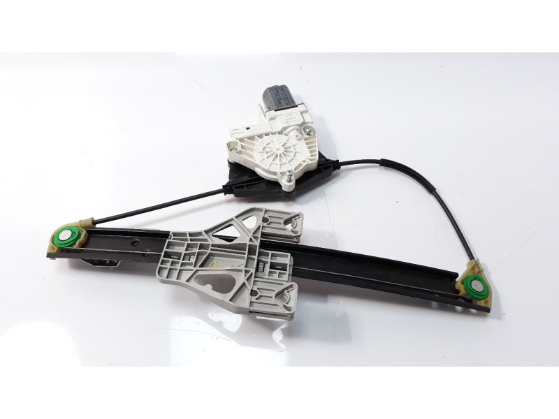 Recambio de elevalunas trasero izquierdo para audi a4 ber. (b8) 2.0 16v tdi referencia OEM IAM 8K0839461A 106022422 111724