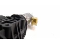 Recambio de retenedor puerta para audi a4 avant (8w5) 3.0 v6 24v tdi referencia OEM IAM 8W9827851A 0390204155 1397221036 2