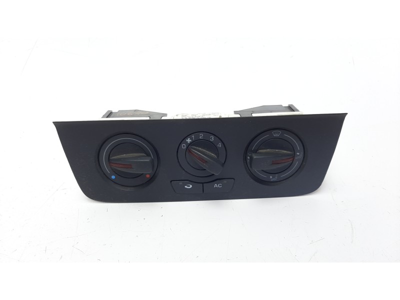 Recambio de mando calefaccion / aire acondicionado para seat ibiza (6j5) 1.2 tsi referencia OEM IAM 6J0820045A  