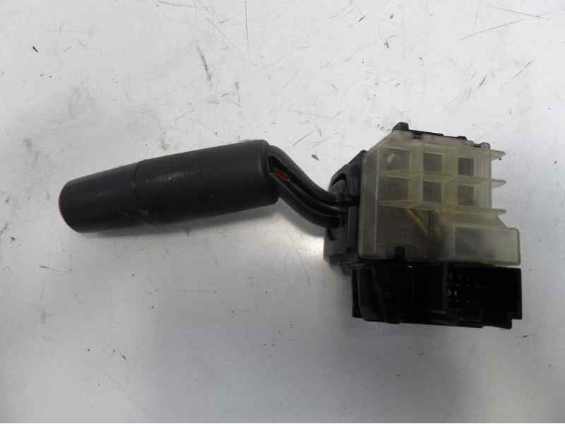 Recambio de mando limpia para mazda 3 berlina (bk) 1.6 crdt active+ referencia OEM IAM   