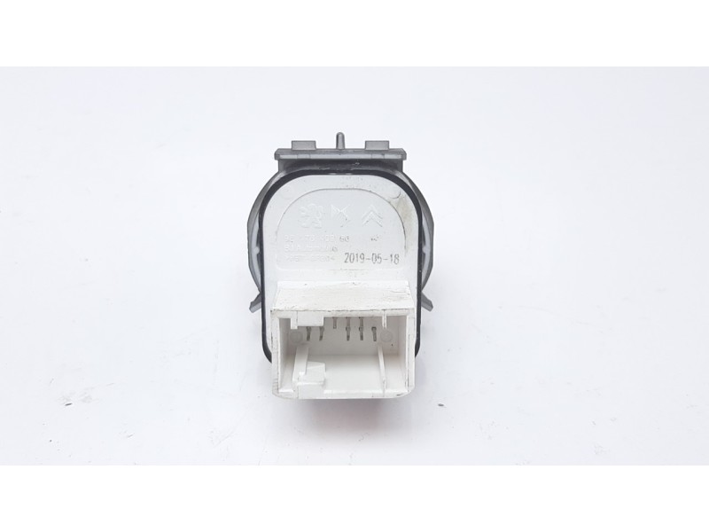 Recambio de mando retrovisor para citroen c3 1.2 12v e-thp referencia OEM IAM 9817840980  