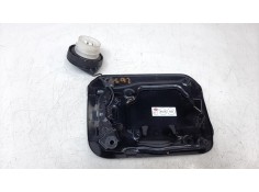 Recambio de tapa exterior combustible para toyota corolla (e21) referencia OEM IAM 7735013080   2