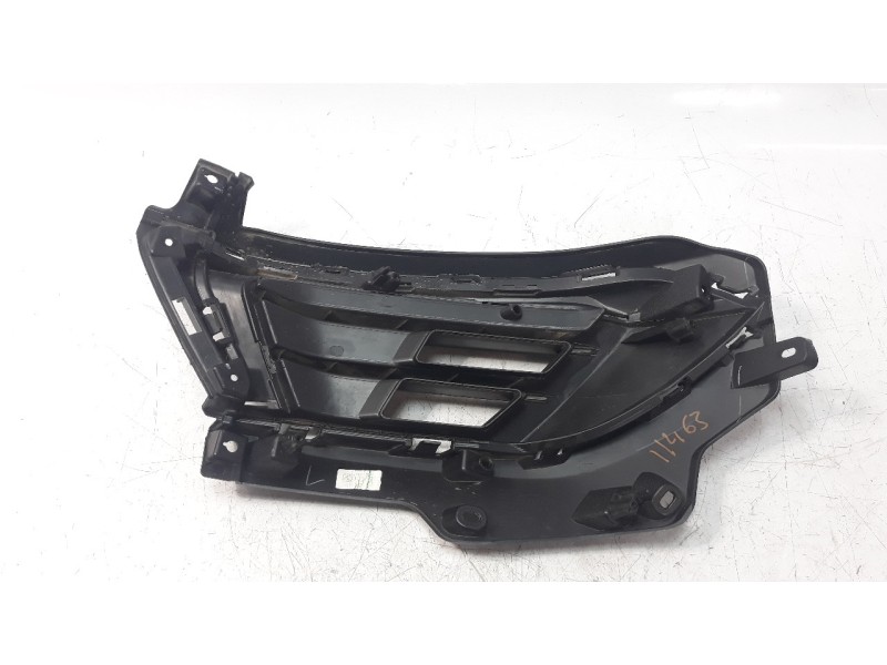 Recambio de rejilla paragolpes izquierda para kia sportage referencia OEM IAM 86563R2010  