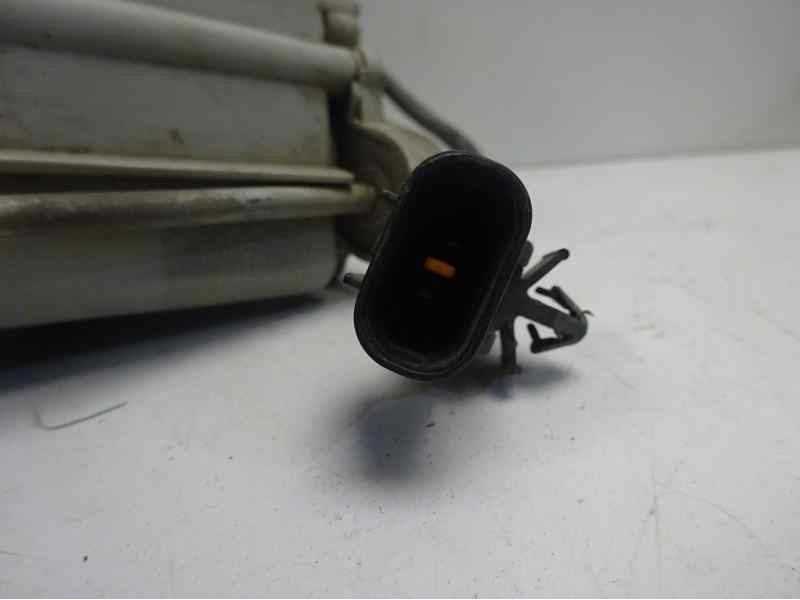 Recambio de faro antiniebla derecho para hyundai matrix (fc) 1.8 cat referencia OEM IAM 9220217000  