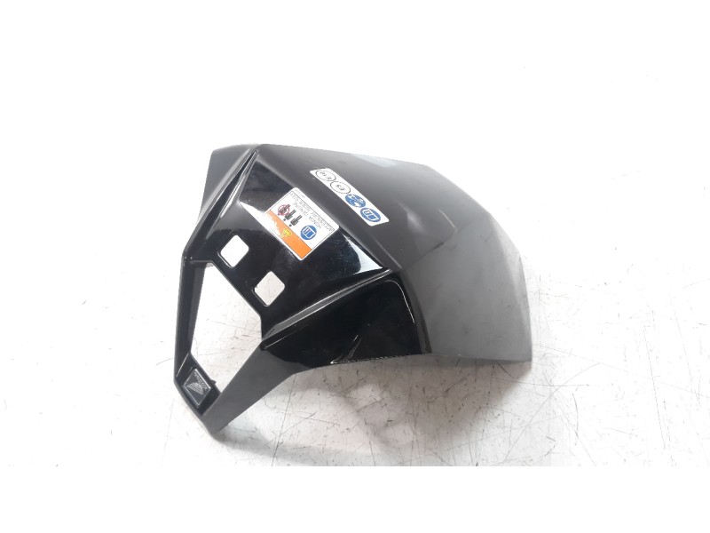 Recambio de moldura para honda x-adv referencia OEM IAM 64141MKTD000  