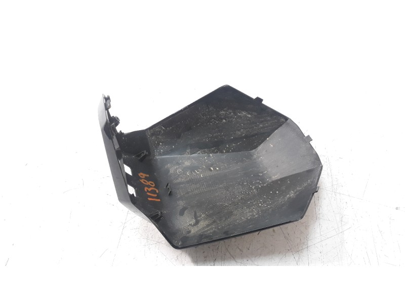 Recambio de moldura para honda x-adv referencia OEM IAM 64141MKTD000  