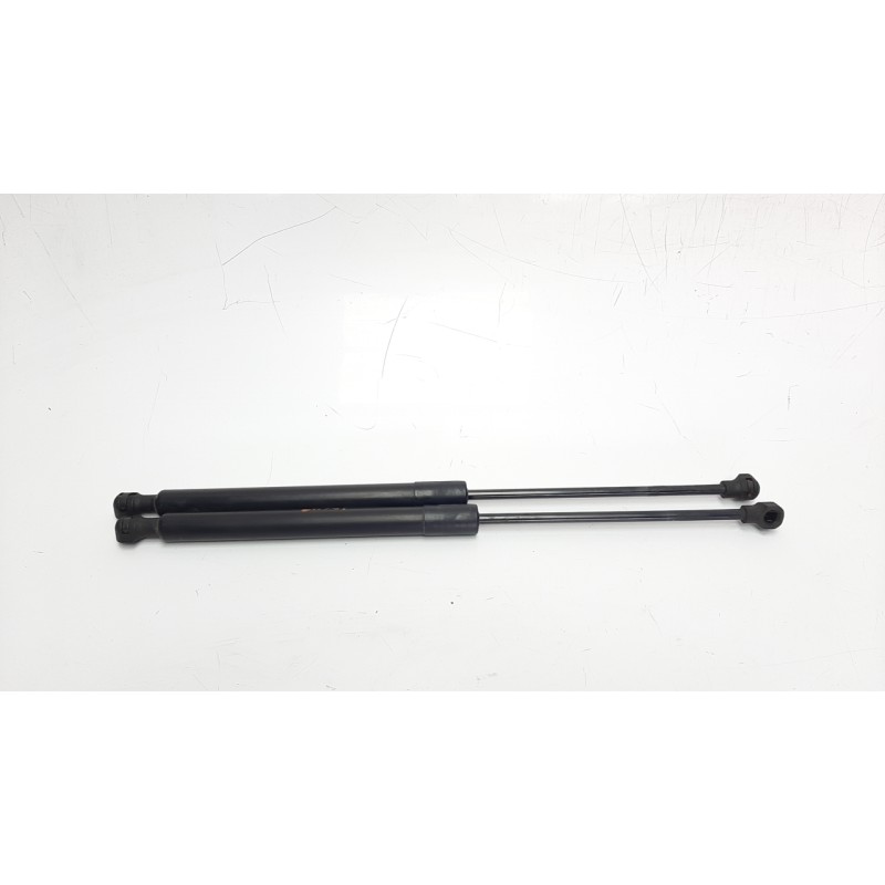 Recambio de amortiguadores capo para renault megane iv berlina 5p 1.5 dci diesel fap energy referencia OEM IAM 654707606R 654700