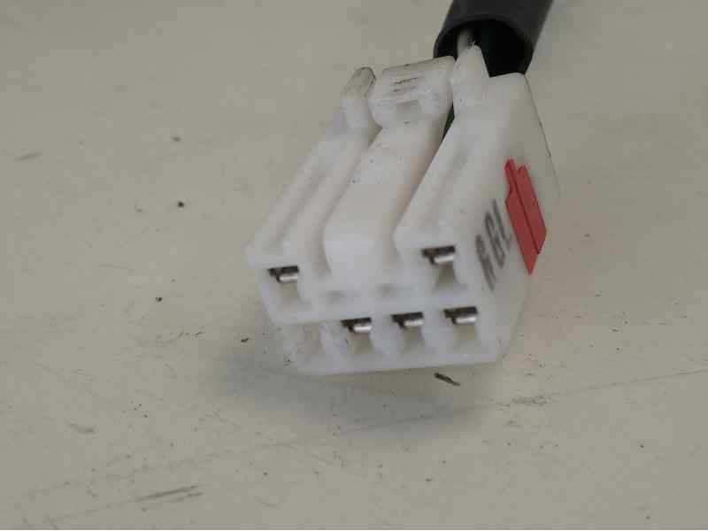 Recambio de maneta exterior porton para kia sportage 1.7 crdi cat referencia OEM IAM   