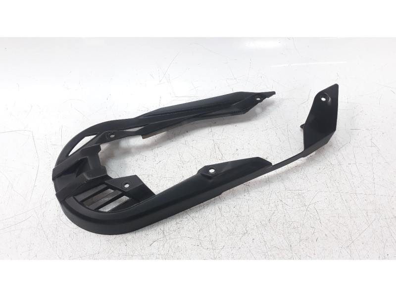 Recambio de moldura para honda x-adv referencia OEM IAM 40510MKHD00  
