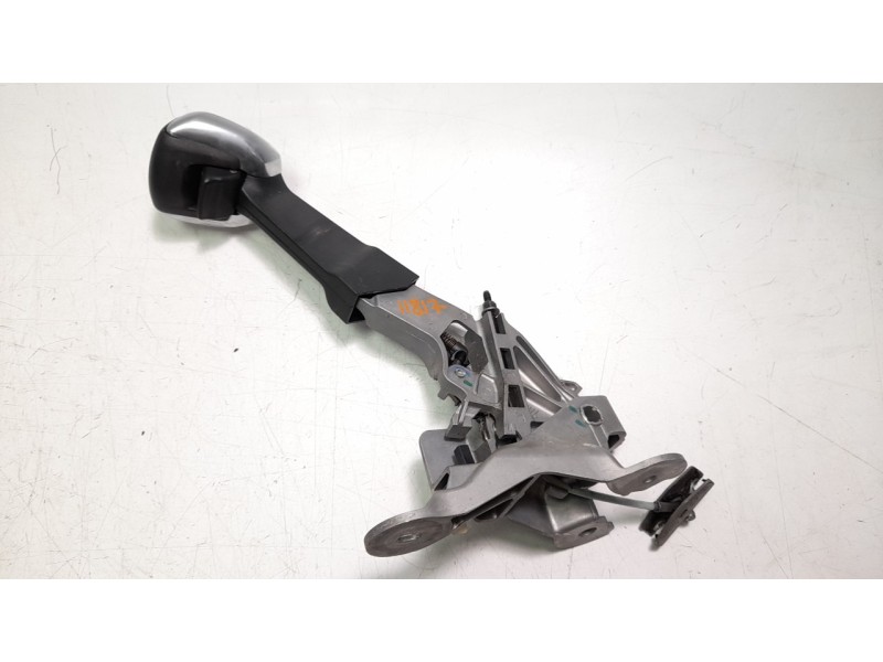 Recambio de palanca freno para citroen c3 aircross feel referencia OEM IAM 98102460ZQ  