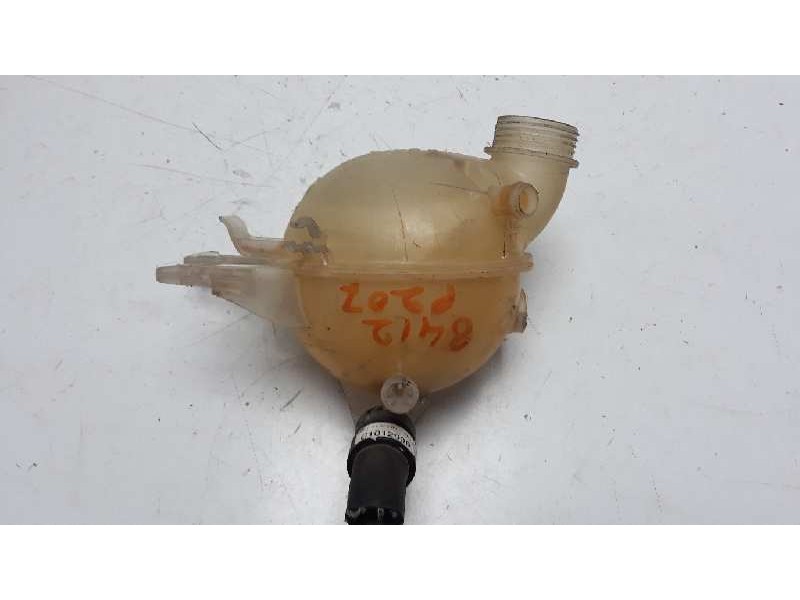 Recambio de deposito expansion para peugeot 207 confort referencia OEM IAM 9680163780  