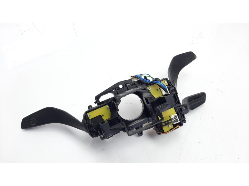 Recambio de mando multifuncion para audi a1 sportback (gba) 25 tfsi adrenalin referencia OEM IAM 82A953521DR  