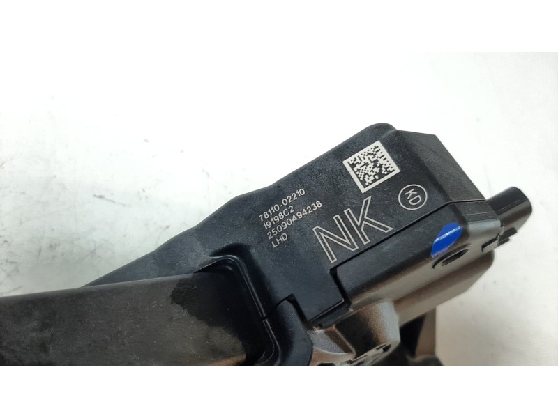Recambio de potenciometro pedal para toyota corolla (e21) referencia OEM IAM 7811002210  
