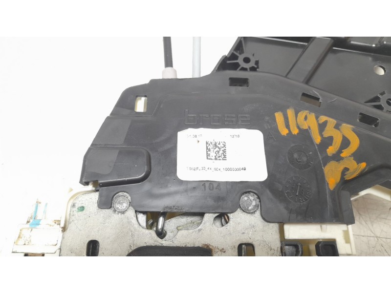 Recambio de cerradura puerta delantera izquierda para jeep compass ii longitude 4x2 referencia OEM IAM 68211097AC  
