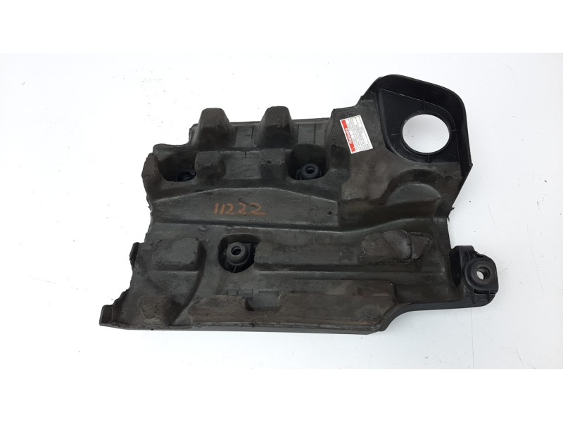 Recambio de tapa motor para mahindra kuv 100 2wd nxt referencia OEM IAM 0316AAZ00020N  