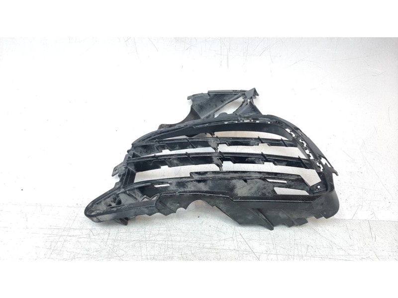 Recambio de molduras delanteras para porsche cayenne (typ 92aa) diesel referencia OEM IAM 7P5807682E  