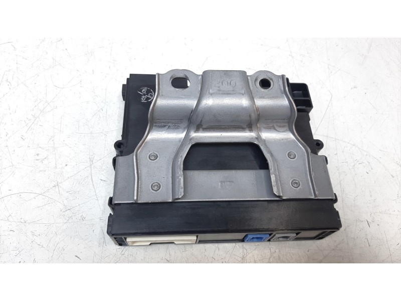 Recambio de modulo electronico para toyota corolla (e21) referencia OEM IAM 8674012040  