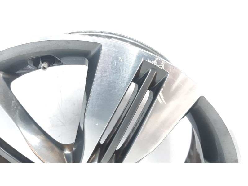 Recambio de llanta para hyundai ix35 1.7 crdi cat referencia OEM IAM 529102S310  