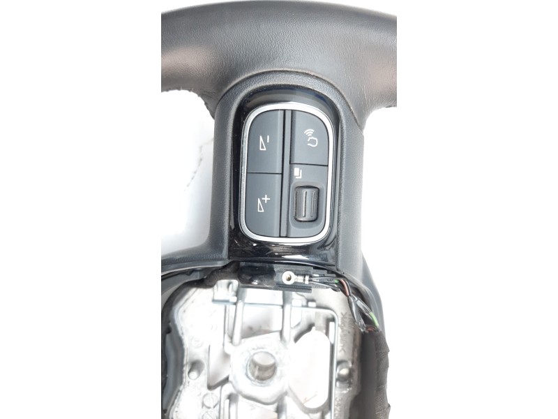 Recambio de volante para citroen c3 1.2 12v e-thp referencia OEM IAM 98164326ZD  