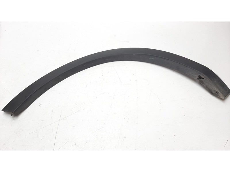 Recambio de aletin trasero derecho para volvo xc 40 2.0 diesel cat referencia OEM IAM 31448829  