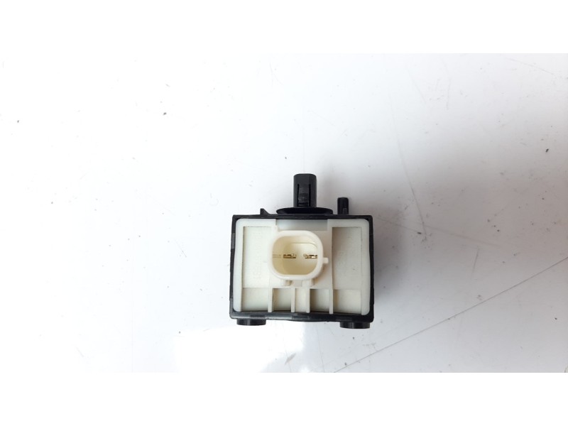 Recambio de modulo electronico para mazda 3 berlina (bp) referencia OEM IAM BCKA676B1  