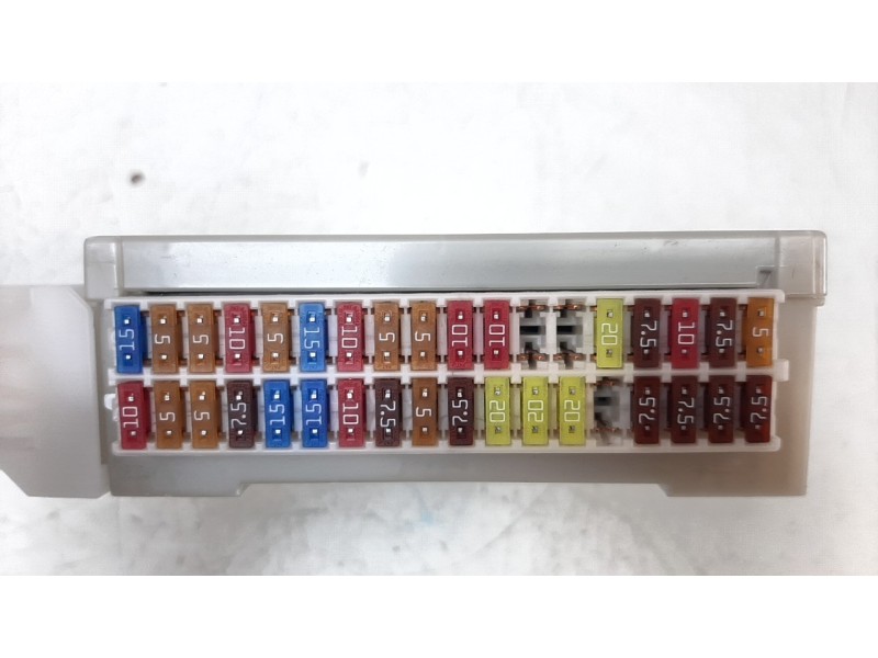 Recambio de modulo electronico para toyota corolla (e21) referencia OEM IAM 8922102710  