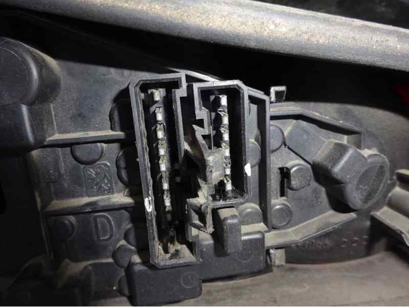 Recambio de piloto trasero derecho para peugeot 306 berlina 3/5 puertas (s1) style d referencia OEM IAM 0319371204  