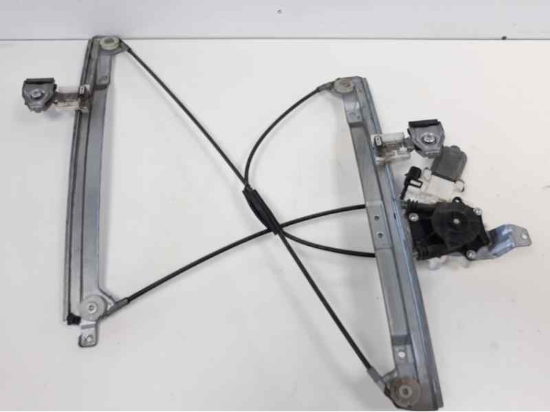 Recambio de elevalunas delantero derecho para smart forfour cdi (70kw) referencia OEM IAM A4517200646 106142701 111216
