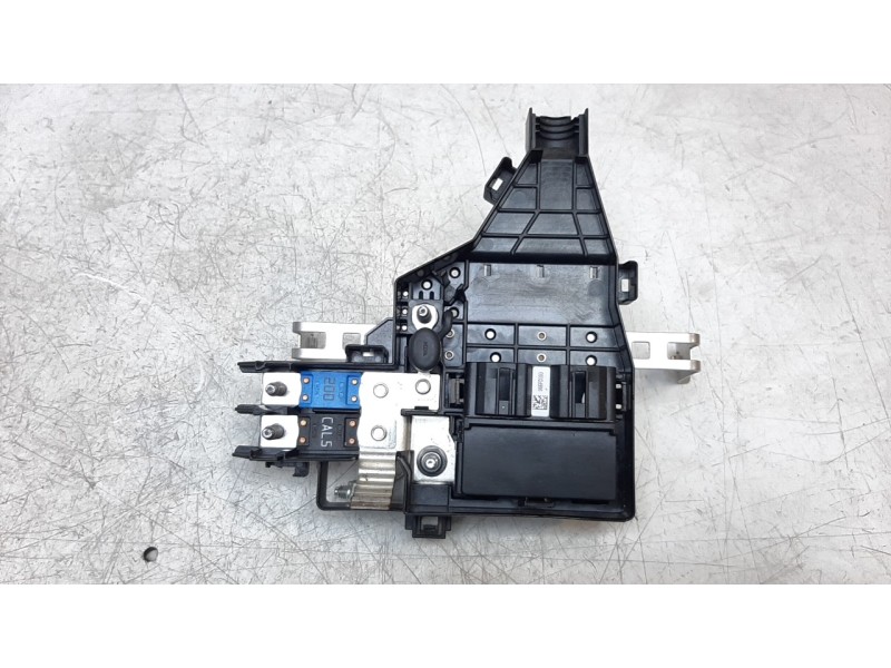 Recambio de caja reles / fusibles para renault express advance referencia OEM IAM 241148757R  