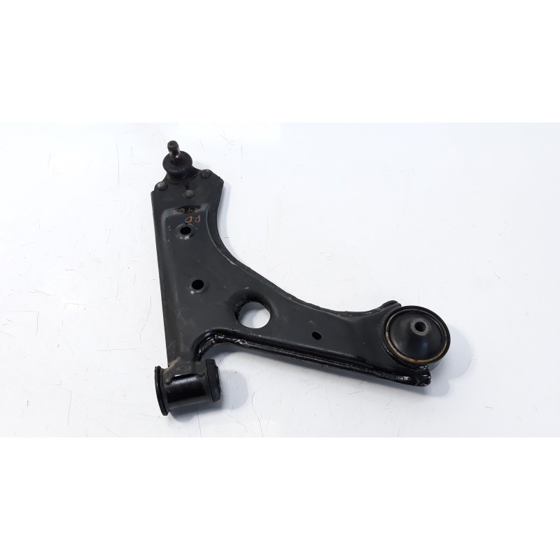 Recambio de brazo suspension inferior delantero derecho para opel corsa e selective ecoflex referencia OEM IAM 13426553 23796903