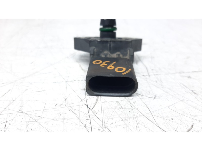 Recambio de sensor presion para audi a4 ber. (b8) 2.0 16v tdi referencia OEM IAM 03G906051E  