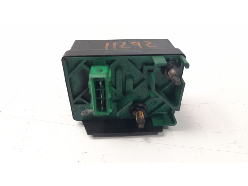 Recambio de caja precalentamiento para peugeot expert kombi 2.0 hdi referencia OEM IAM 9639912580  