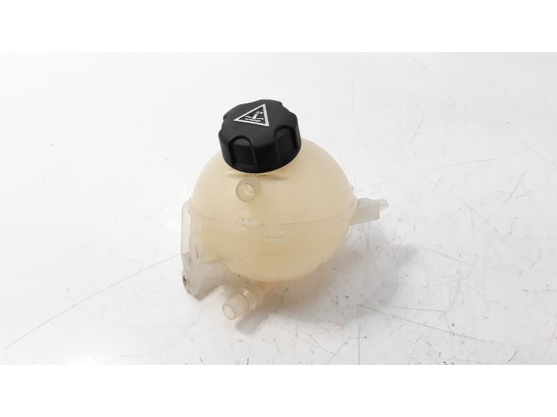 Recambio de deposito expansion para citroen berlingo cuadro 1.6 16v hdi referencia OEM IAM 9673334580  