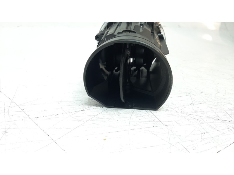 Recambio de rejilla aireadora para fiat nuova 500 (150) 0.9 cat referencia OEM IAM 735578445  
