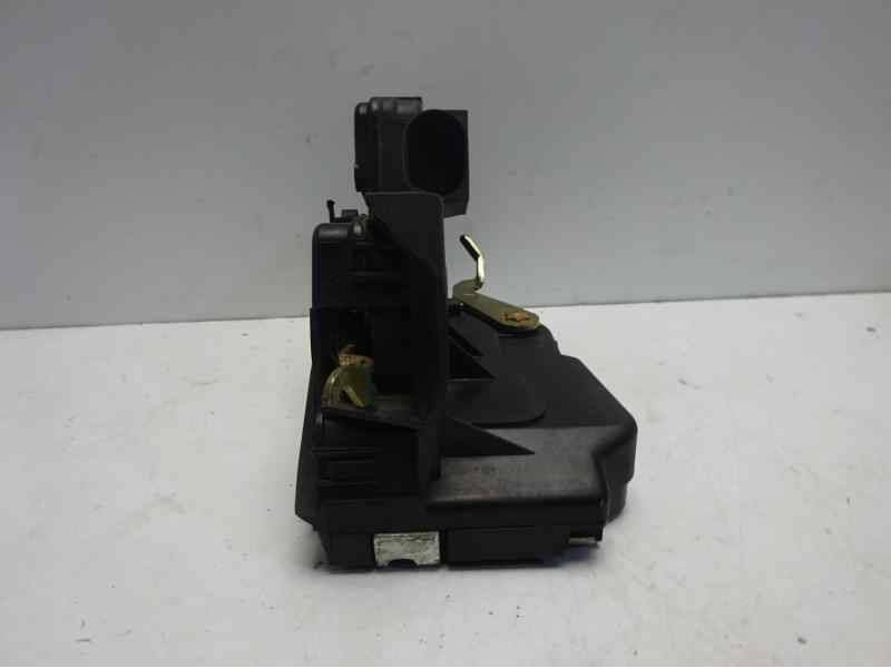 Recambio de cerradura puerta trasera izquierda para bmw serie 3 berlina (e46) 320d referencia OEM IAM   