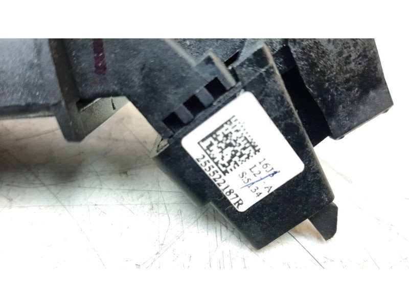 Recambio de mando volumen para renault express advance referencia OEM IAM 255522187R  