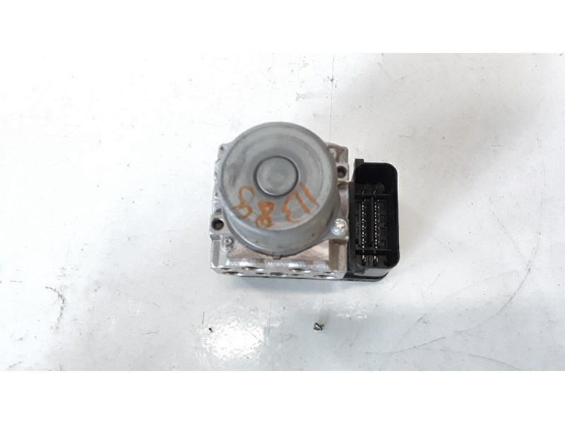 Recambio de abs para honda nc 750 referencia OEM IAM 57110MKWD01  