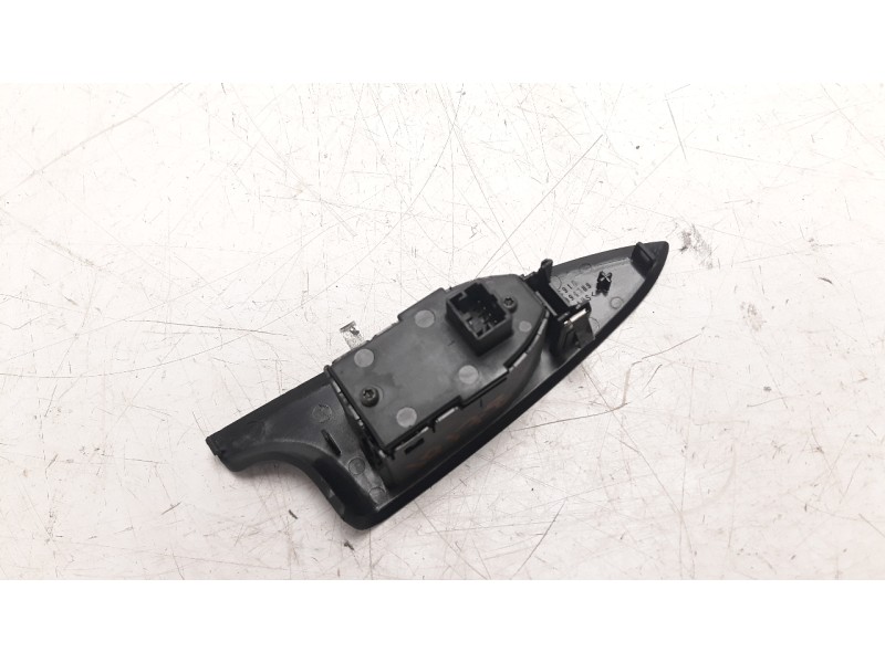 Recambio de mando elevalunas trasero izquierdo para alfa romeo giulietta (191) 2.0 jtdm referencia OEM IAM C910156094789  
