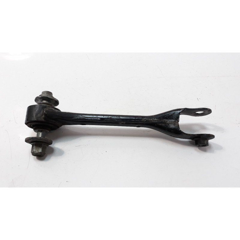 Recambio de brazo suspension inferior trasero izquierdo para ford mustang 5.0 ti-vct v8 cat referencia OEM IAM FR3C5K898BB  