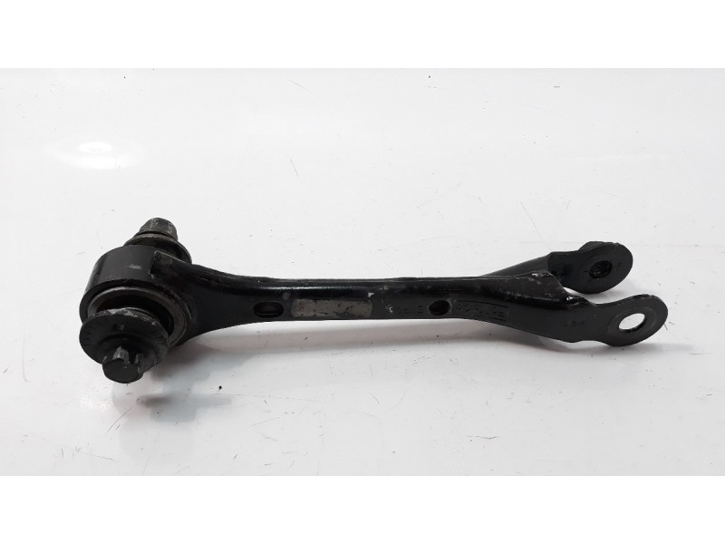 Recambio de brazo suspension inferior trasero izquierdo para ford mustang 5.0 ti-vct v8 cat referencia OEM IAM FR3C5K898BB  